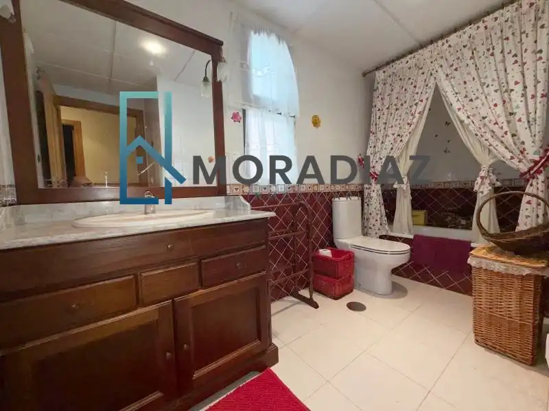 Baño de Piso en venta en Don Benito con Calefacción, Parquet y Trastero