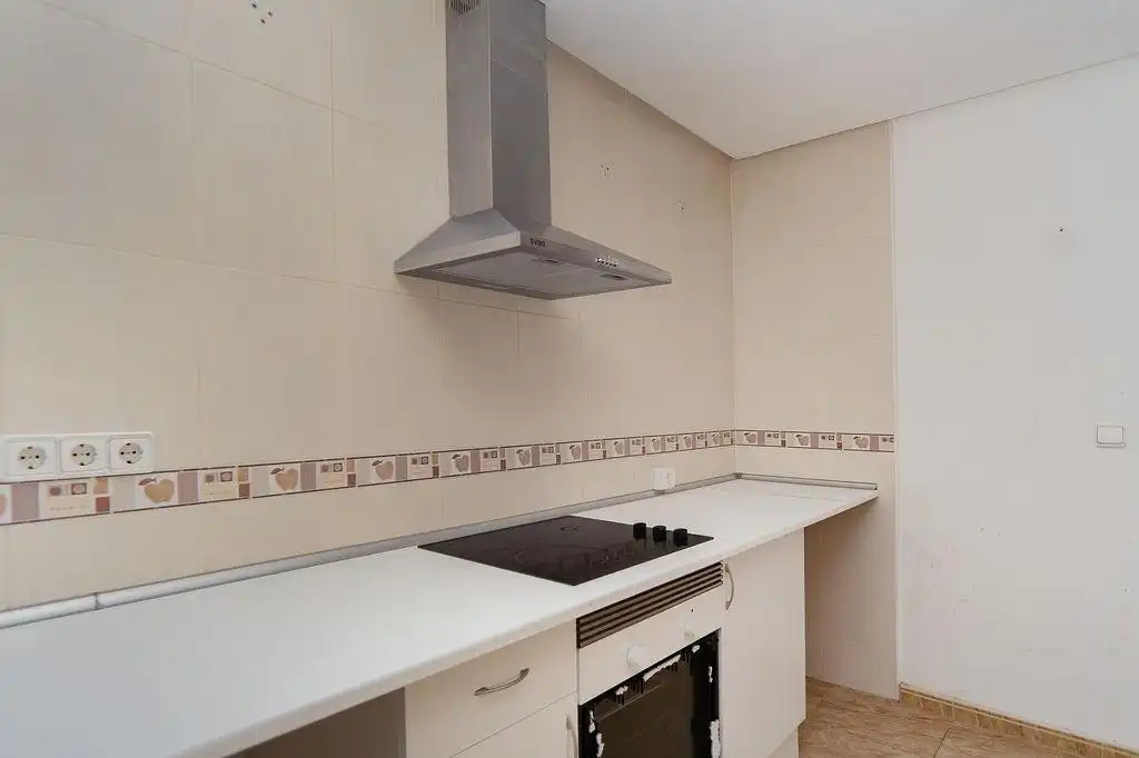 Flat with lift for sale in Calle POLO MEDINA 17, imagen 5