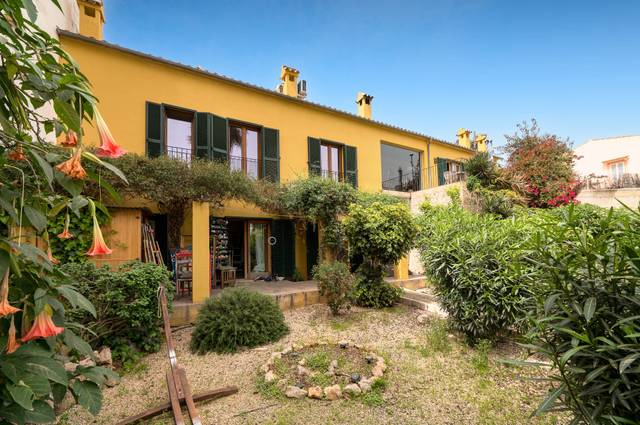 Casa-chalet en Venta en Génova