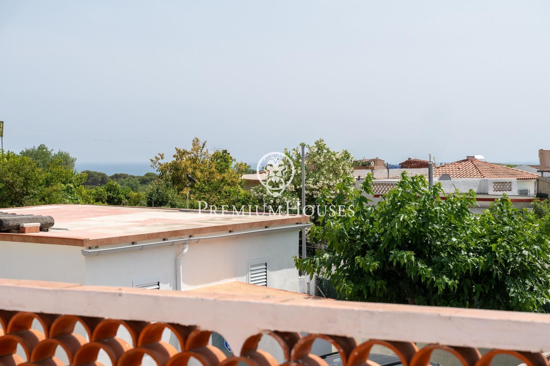 Exterior view of House or chalet for sale in Torredembarra  with Heating, Private garden and Terrace