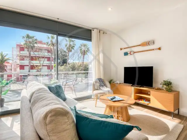 Living room of Flat for sale in Castell d'Aro, Platja d'Aro i s'Agaró  with Air Conditioner, Heating and Terrace