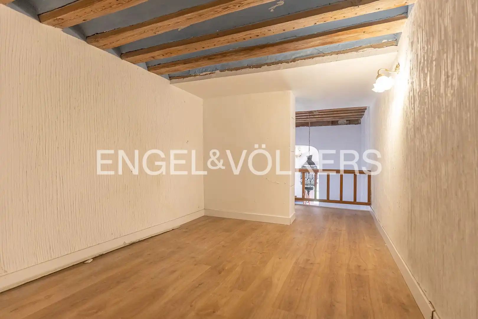 Wohnung zur Miete in Madrid mit Klimaanlage, Heizung und Abstellraum