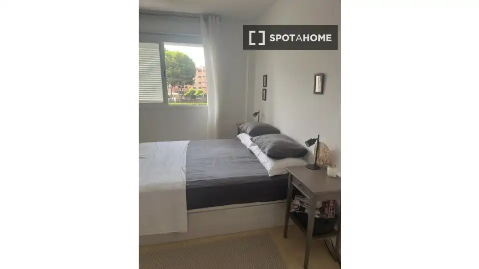 Dormitori de Apartament per a compartir en Llucmajor amb Aire condicionat, Terrassa i Moblat