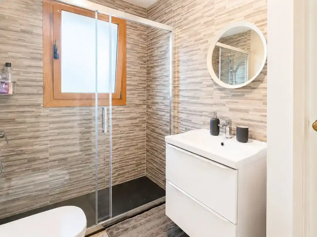 Bany de Casa o xalet en venda en Galapagar amb Aire condicionat i Piscina