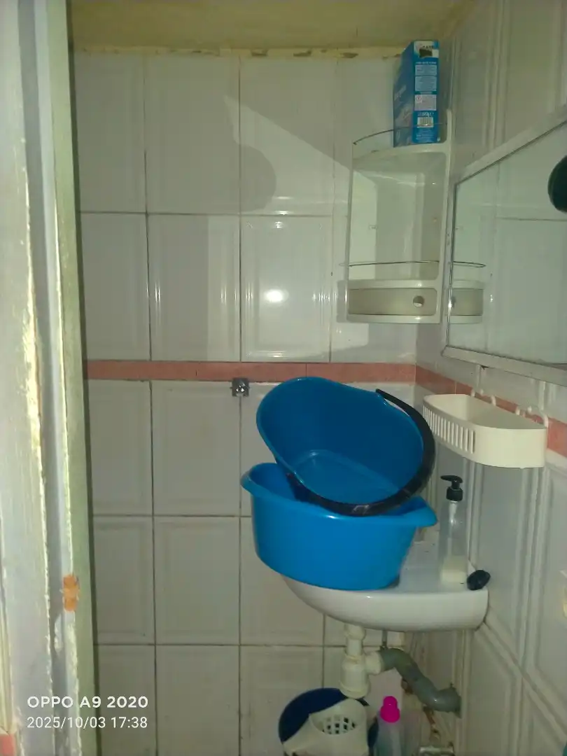 Baño de Local en venta en Santa Cruz de Tenerife con Aire acondicionado y Amueblado