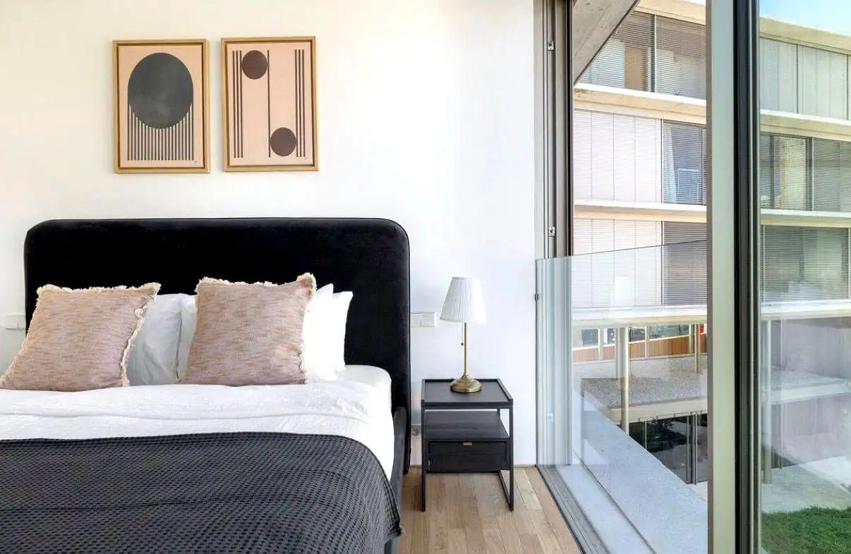 Bedroom of Apartments for rent in Madrid  with Air Conditioner, Heating and Storage room
