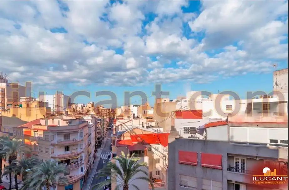 Piso con terraza en venta en San Blas, imagen 3