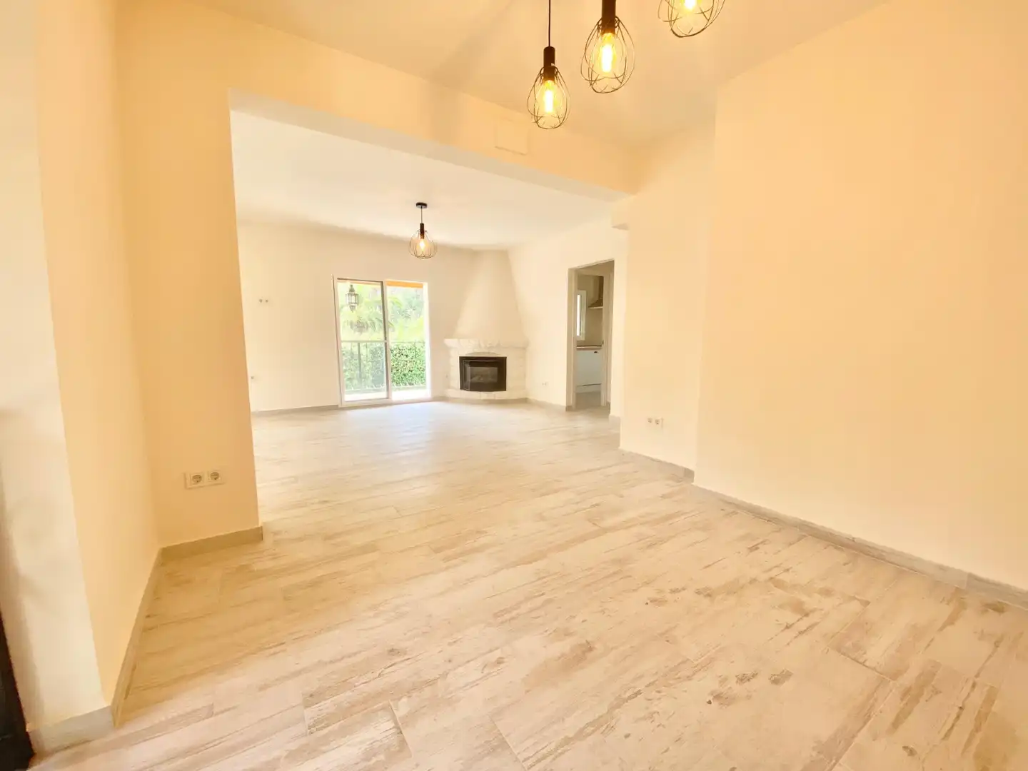 Sala de estar de Casa o chalet de alquiler en L'Alfàs del Pi con Aire acondicionado, Calefacción y Jardín privado