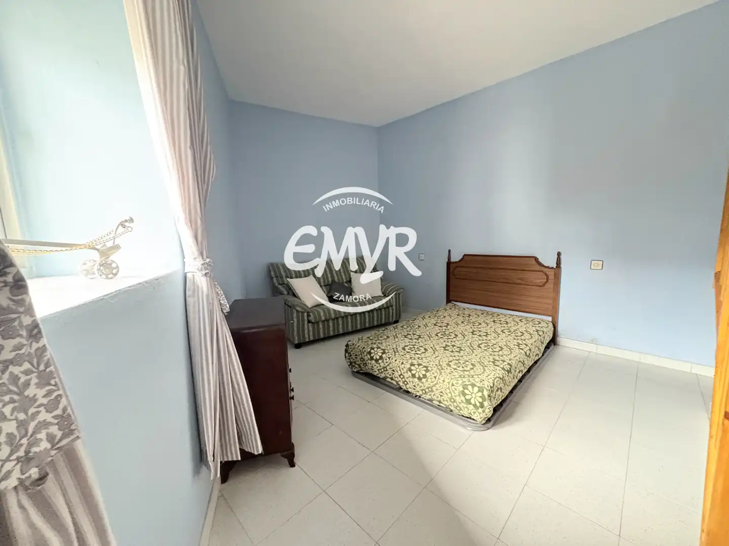 Casa adosada en venta en Fermoselle con Trastero y Balcón
