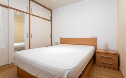 Bedroom of Flat for sale in  Barcelona Capital