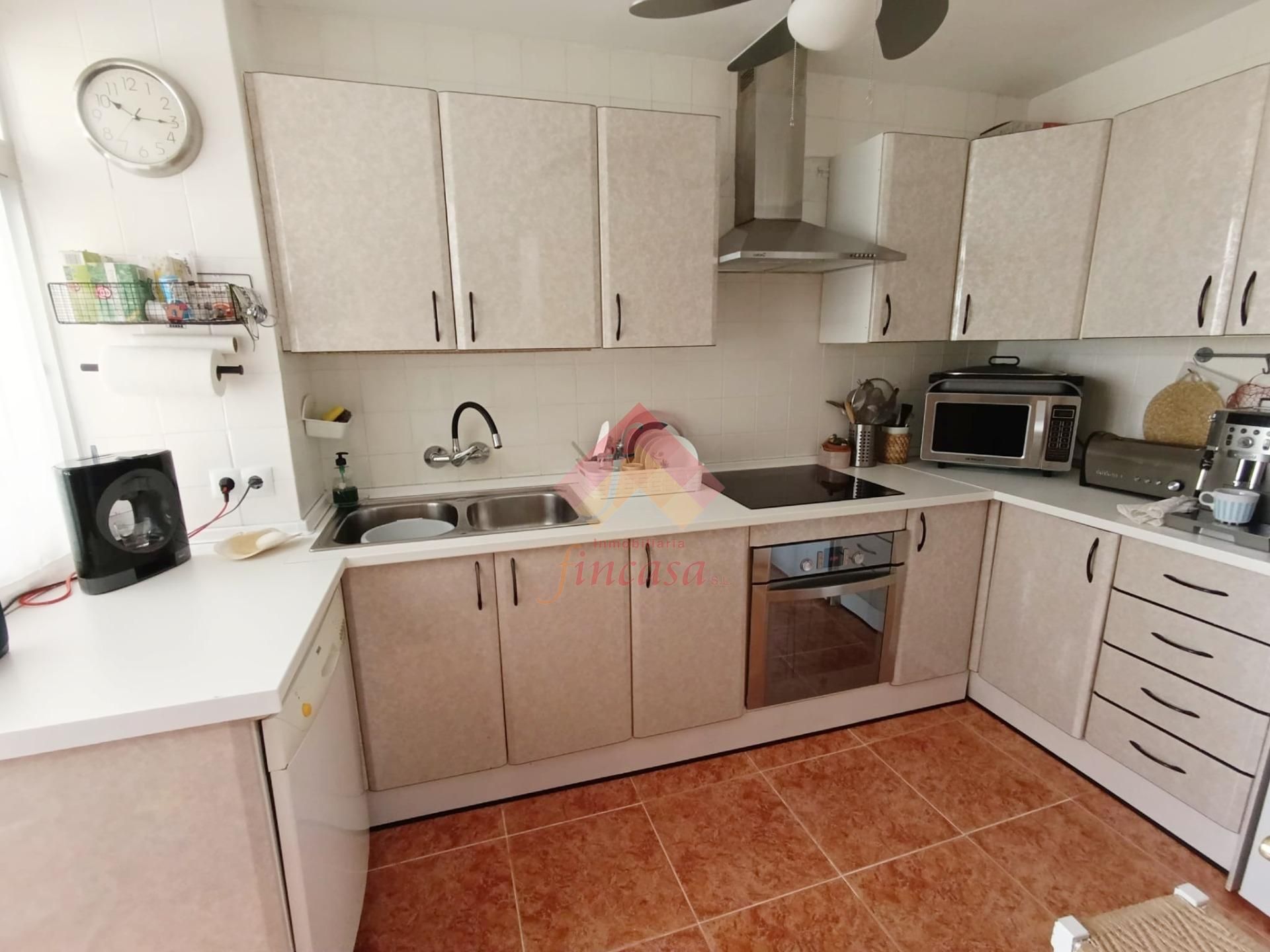 Cuina de Pis en venda en Ronda amb Aire condicionat i Calefacció