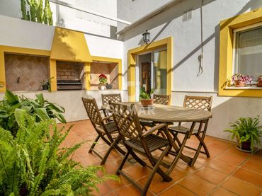 Doppelhaushälfte zum Verkauf in Estepona Pueblo