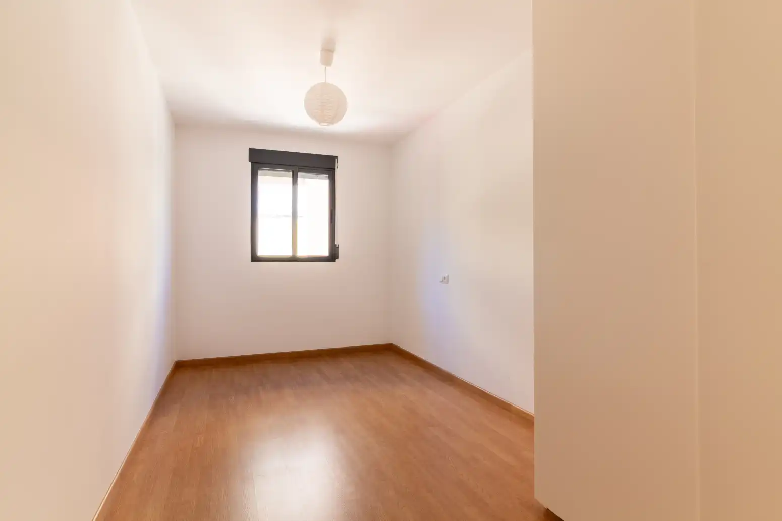 Schlafzimmer von Wohnung zur Miete in Sagunto / Sagunt mit Möbliert und Balkon