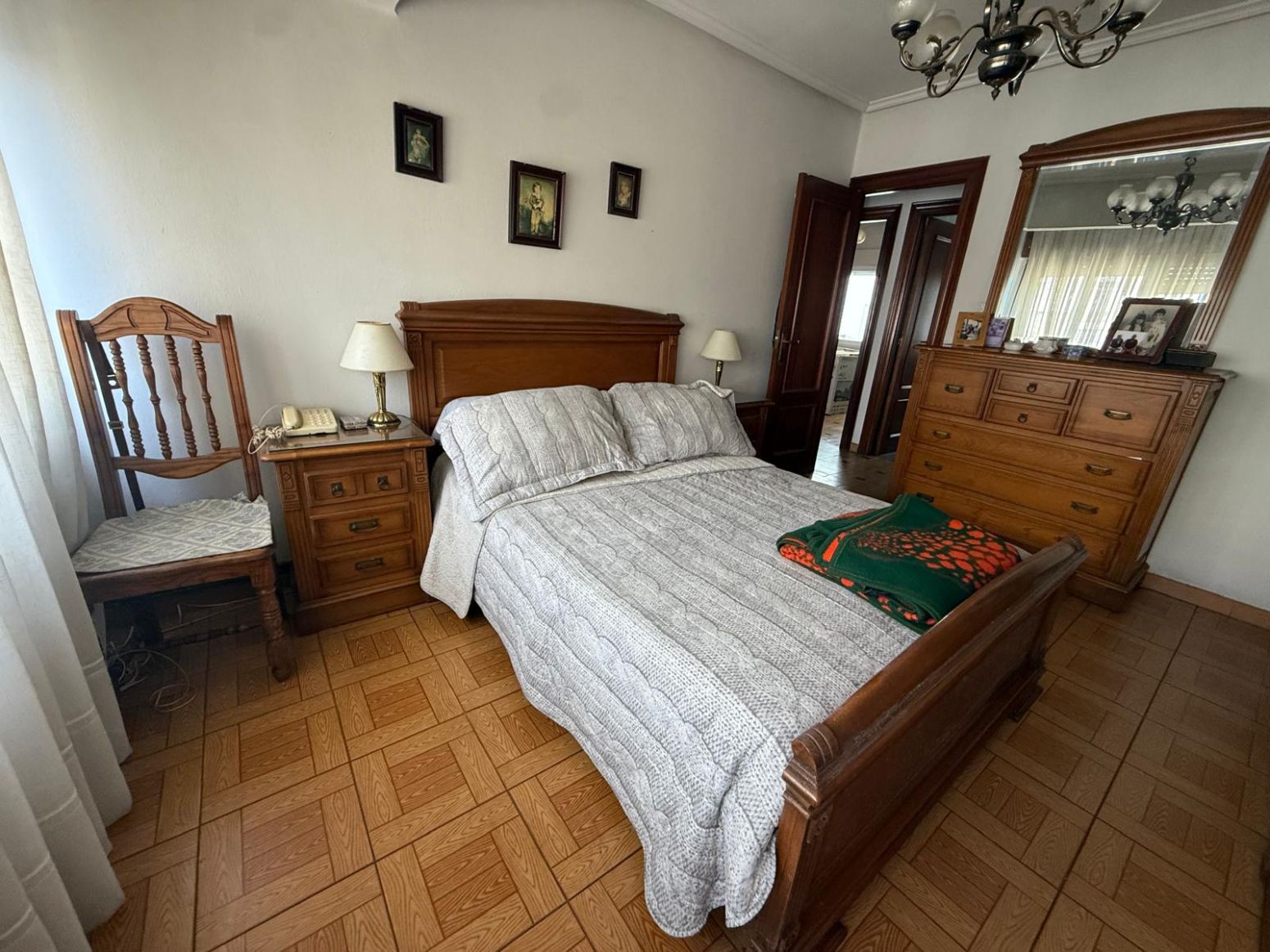 Dormitori de Pis en venda en Avilés amb Parquet i Moblat