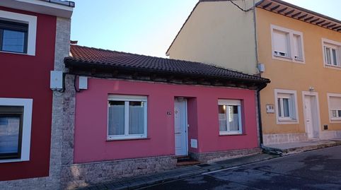 Foto 5 de Casa o xalet en venda a Calle Vallin,el, 17, Villalegre - La Luz, Avilés