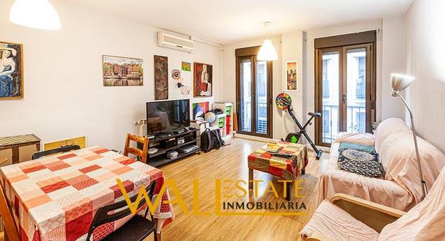 Piso en Venta en Tres Olivos - Valverde