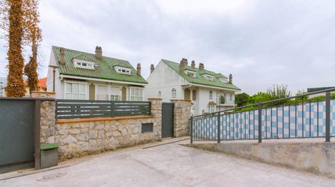 Foto 5 de Casa adosada en venda a Santander - Calle Violeta, Cuatro Caminos, Santander