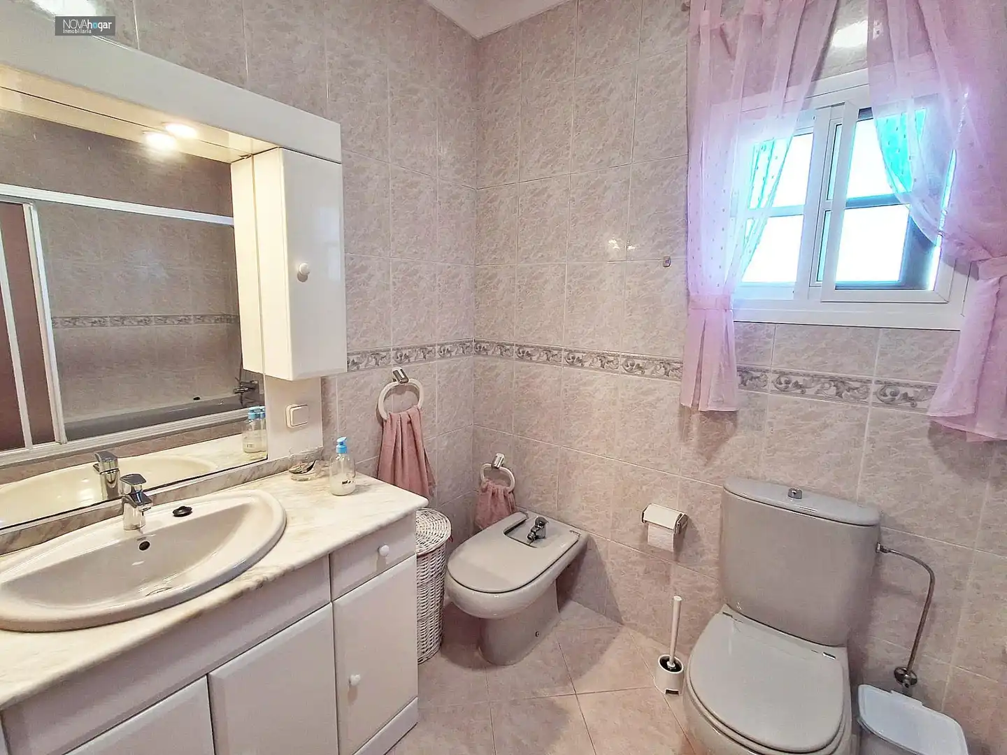 Bathroom of Houses for rent in Málaga  with Air Conditioner, Heating and Terrace