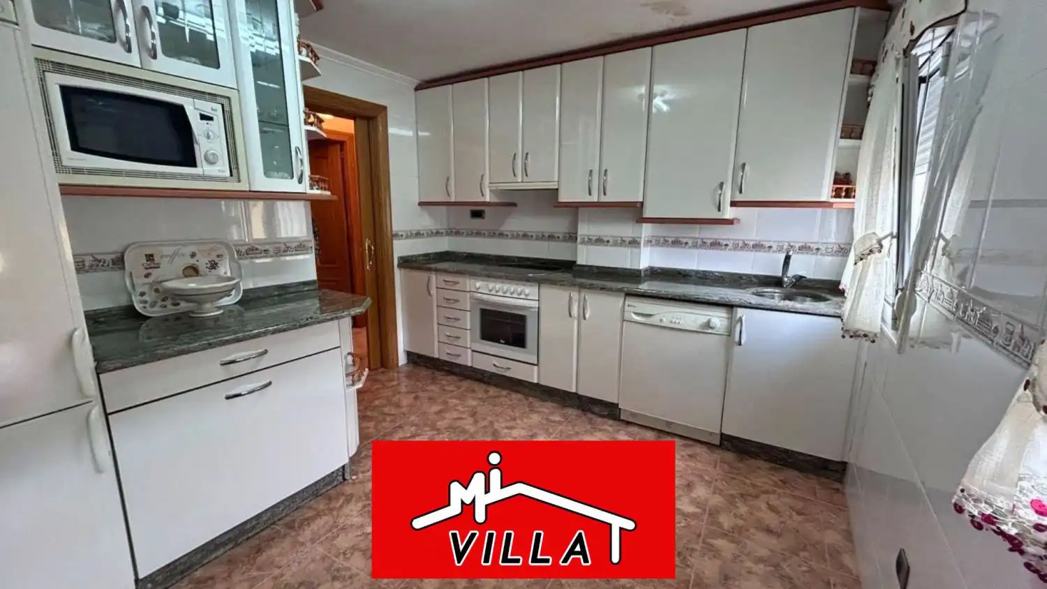 Cocina de Piso en venta en Colindres con Amueblado
