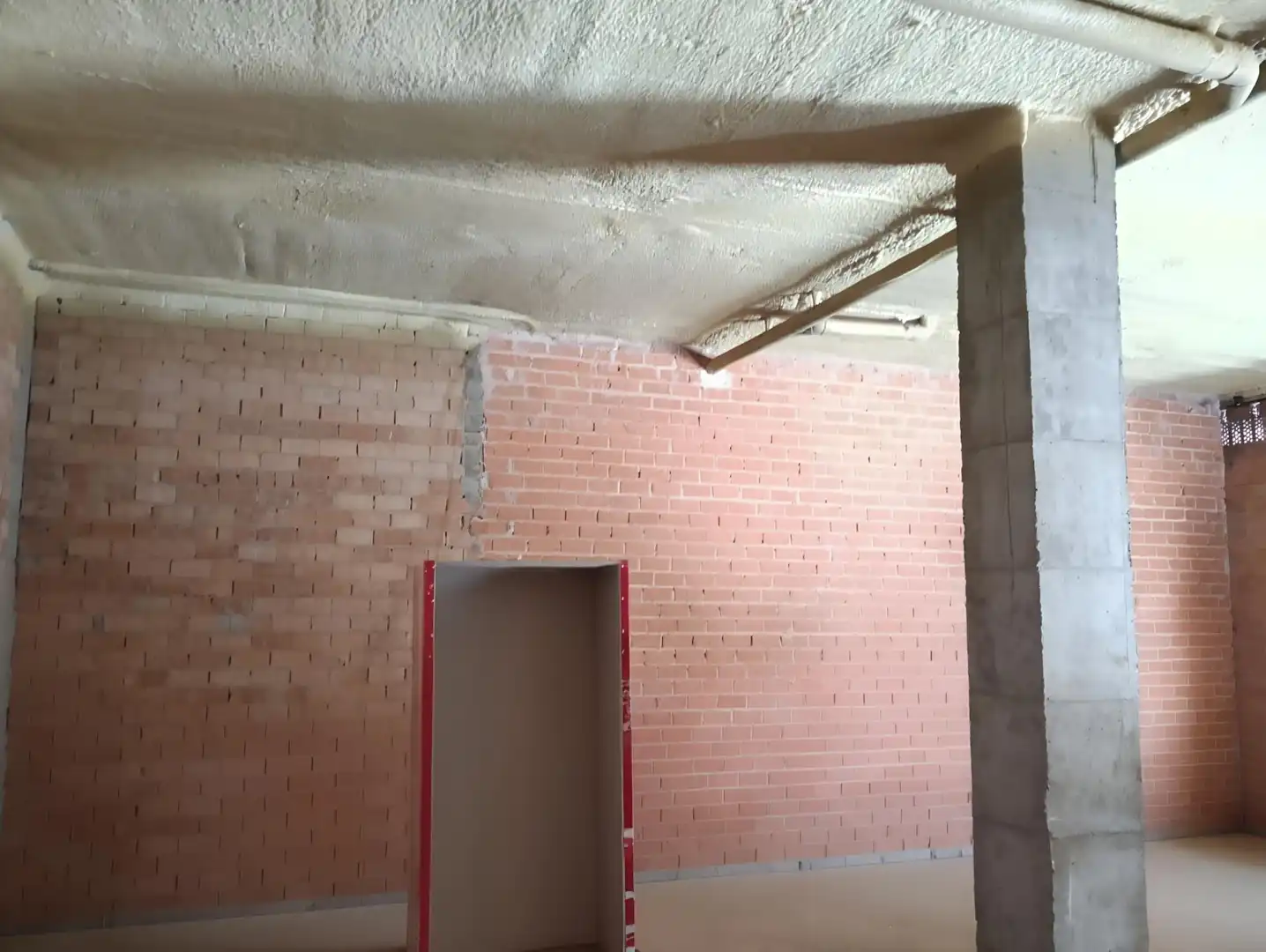 Local comercial de lloguer a Illera, imagen 3