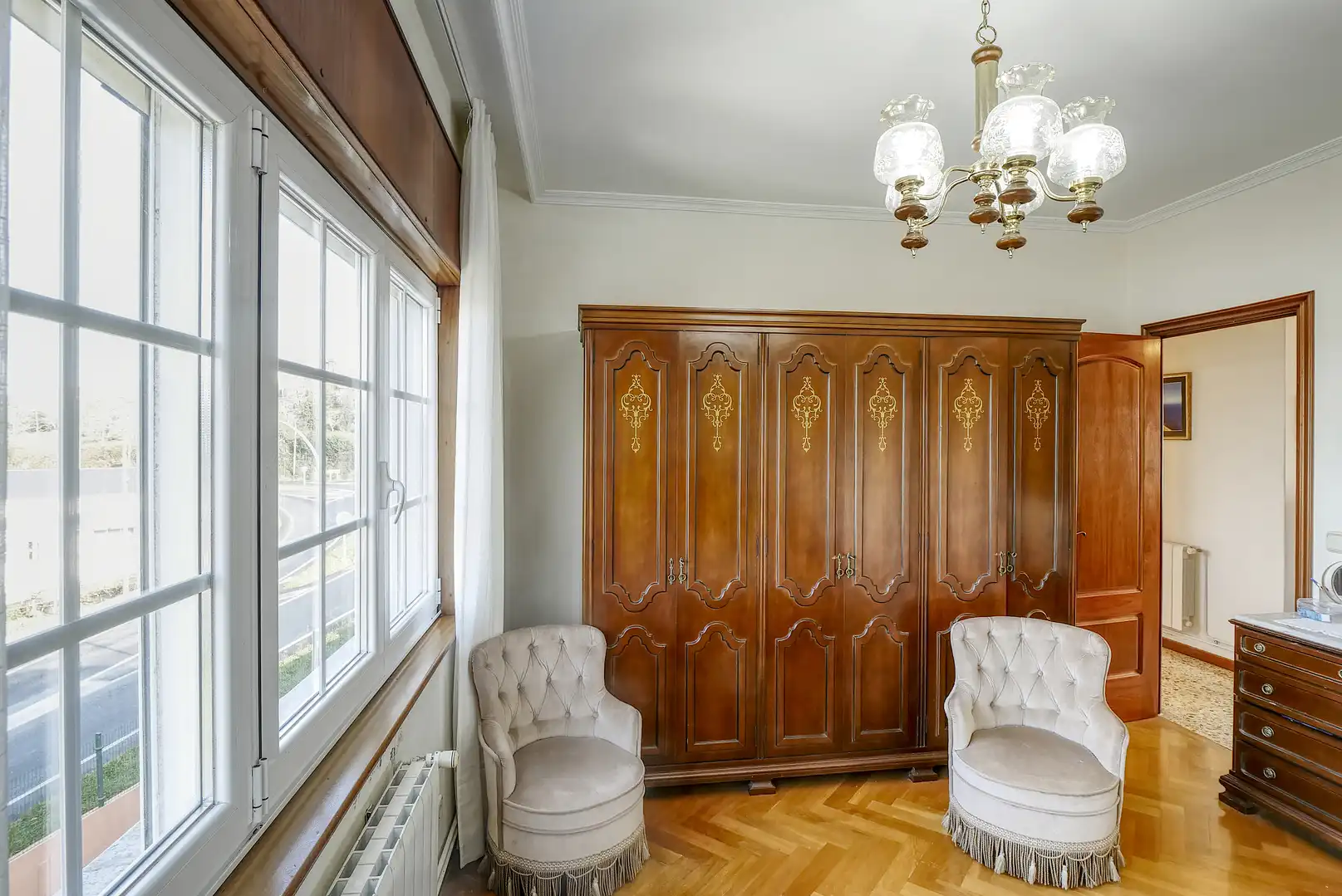 Habitación de Casa o chalet en venta en Bergondo con Calefacción, Jardín privado y Horno