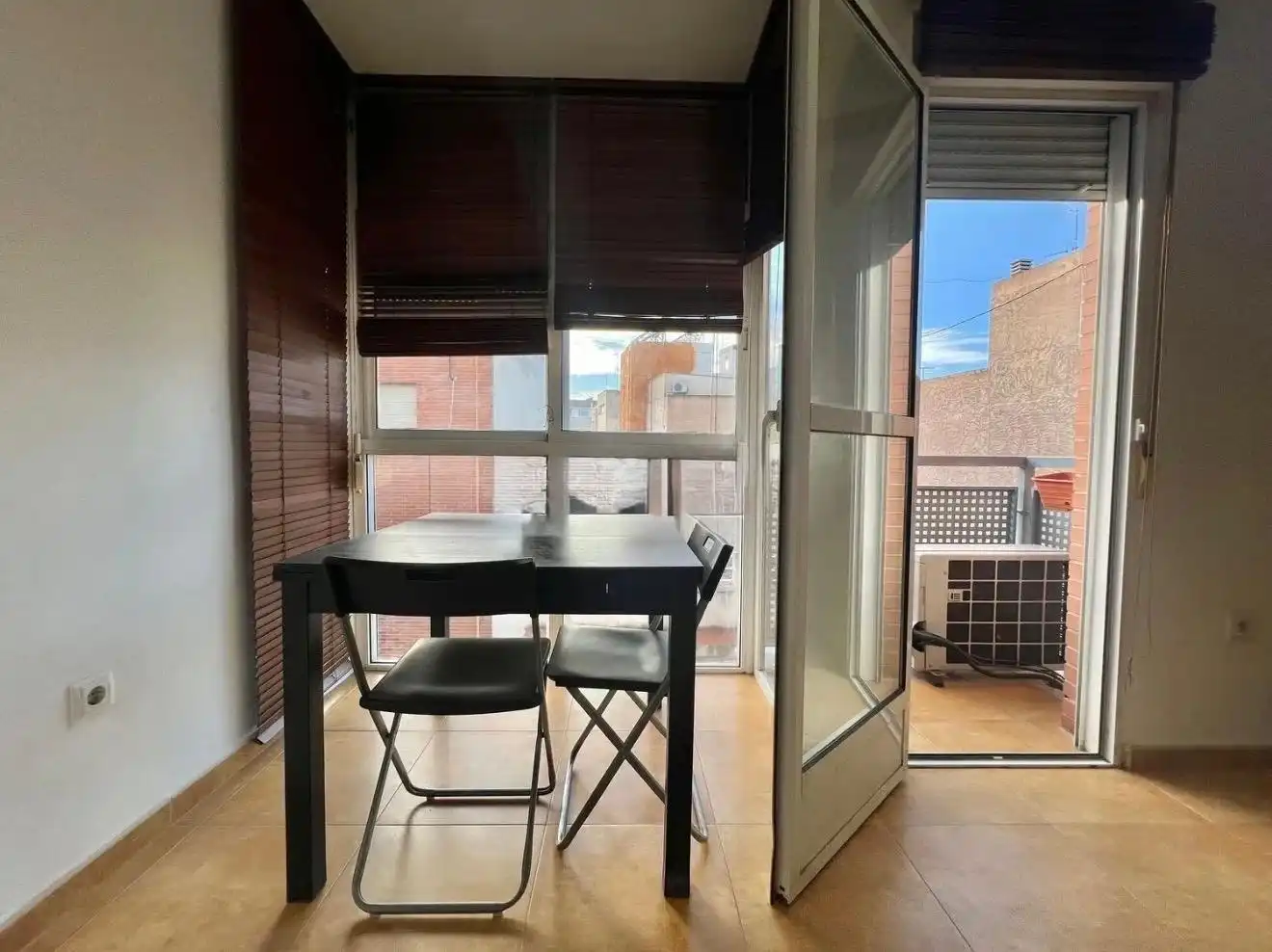 Piso con terraza en venta en Sur, imagen 5