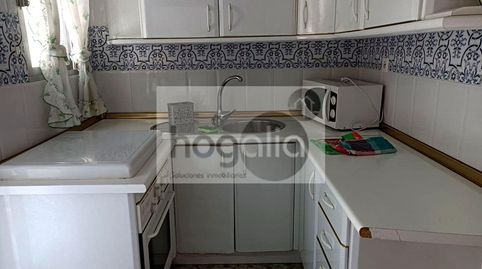 Foto 2 de Piso de alquiler en Doctor Barraquer - G. Renfe - Policlínico, Sevilla Capital
