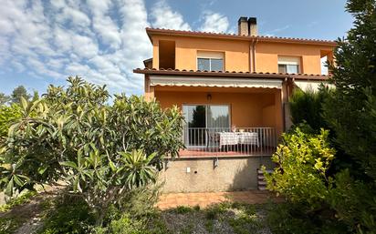 Vista exterior de Casa adosada en venda en Collbató amb Terrassa i Balcó