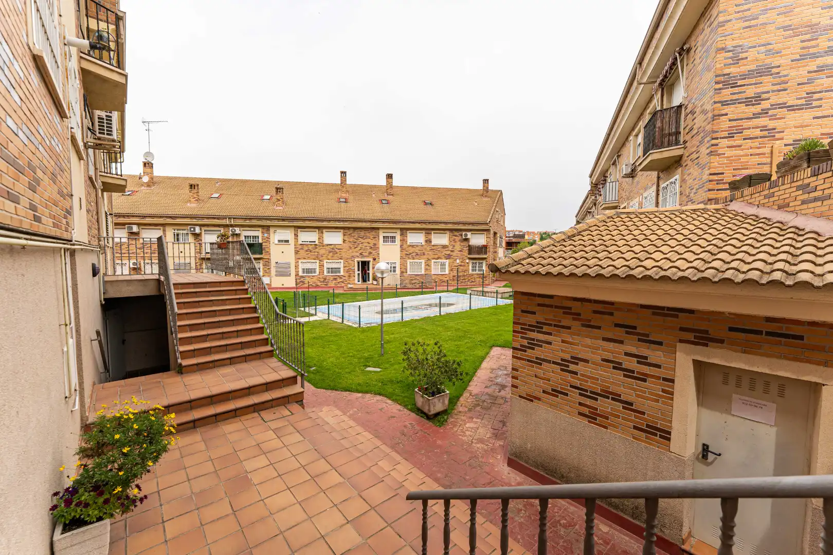 Vista exterior de Pis en venda en Arroyomolinos (Madrid) amb Aire condicionat, Calefacció i Traster