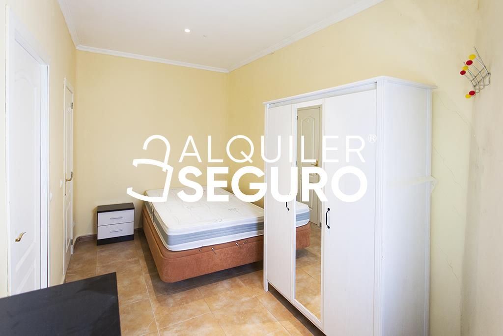 Bedroom of Flat to rent in  Madrid Capital  with Furnished