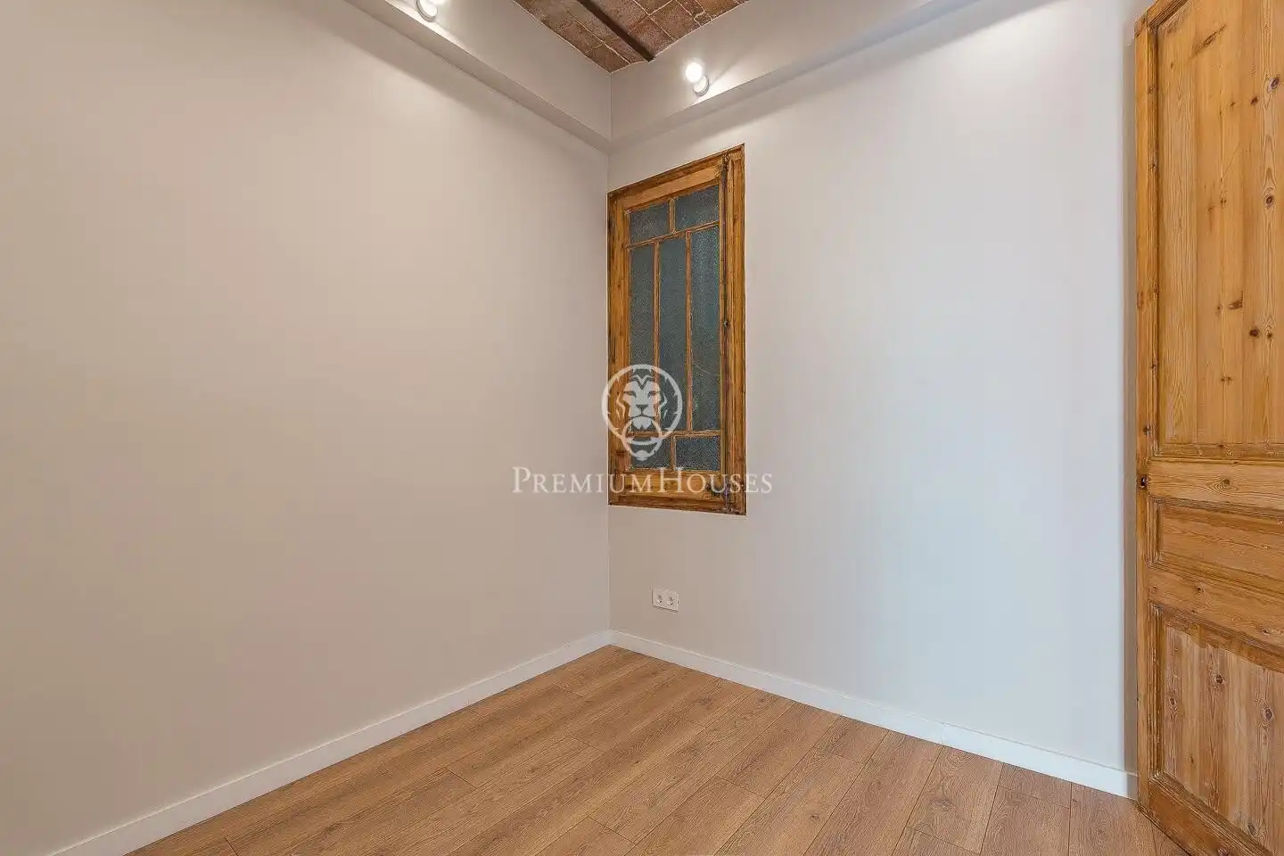 Appartamento con terrazza in vendita a Carrer CONSELL DE CENT, imagen 17