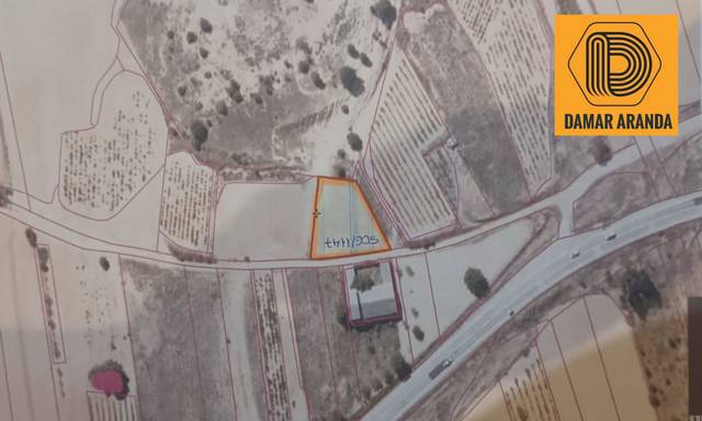 Terreno en Venta en Avenida Aranda de Duero, 68 en Castrillo de la Vega