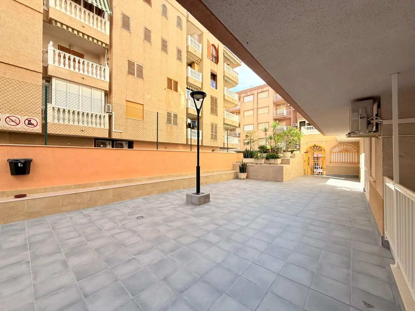 Piso con terraza en venta en Calle Urbano Arregui, imagen 33