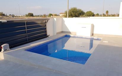 Piscina de Casa o xalet en venda en Daya Nueva amb Jardí privat, Terrassa i Piscina