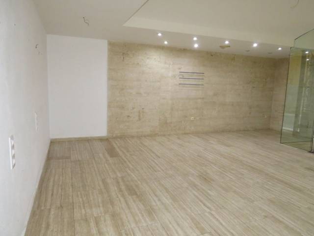 Local comercial en Alquiler en Centro