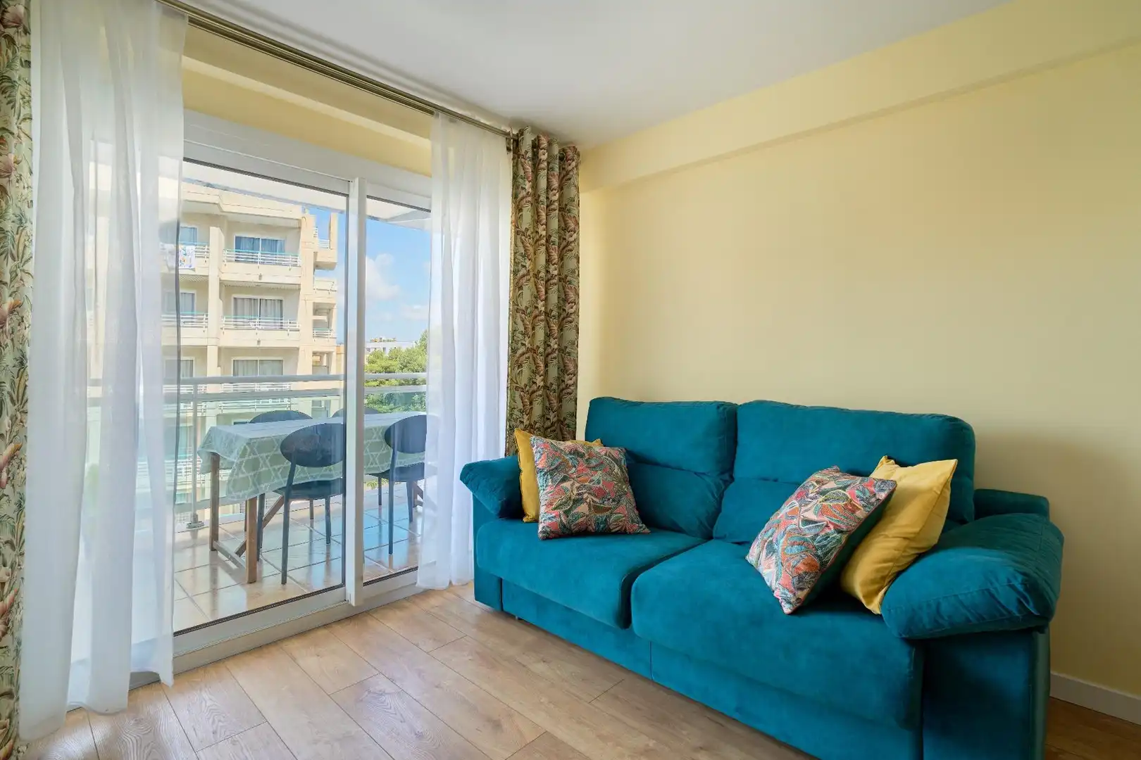 Wohnung mit Terrasse zum Verkauf in Mar i Camp - Platja dels Capellans, imagen 2