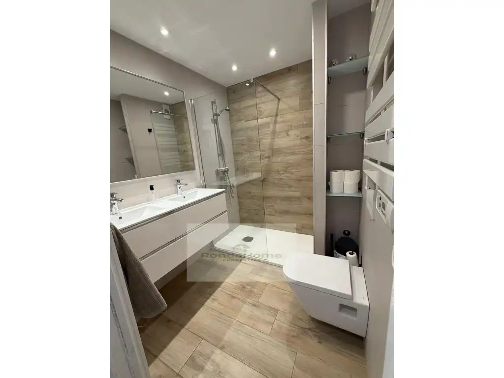 Wohnung zur Miete in Calle Camilo Jose Cela, Puerto Deportivo