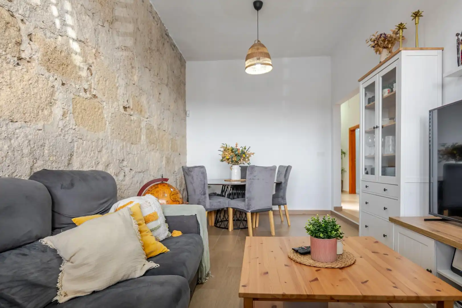 Wohnzimmer von Einfamilien-Reihenhaus zum Verkauf in Las Palmas de Gran Canaria mit Terrasse und Abstellraum