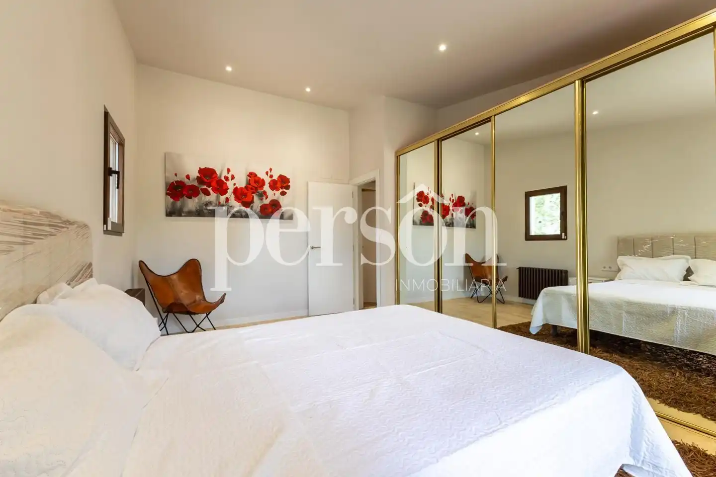 Bedroom of Houses for rent in Chiva  with Air Conditioner, Private garden and Terrace