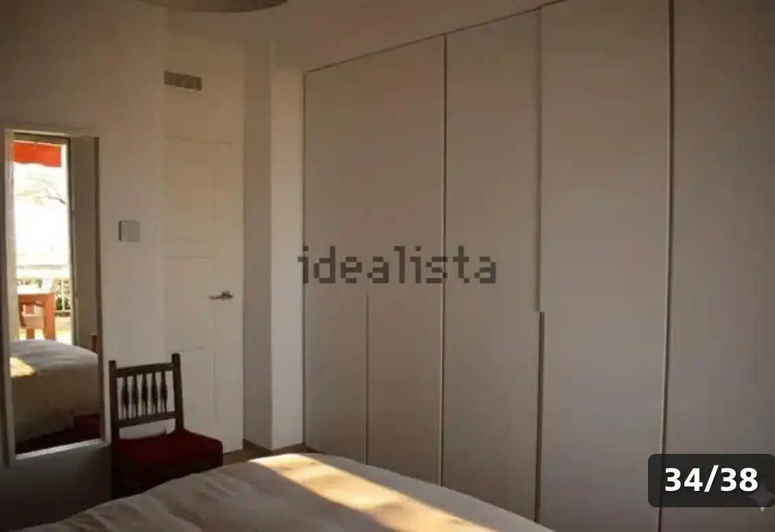 Dormitori de Apartament en venda en Gandia amb Aire condicionat, Terrassa i Moblat