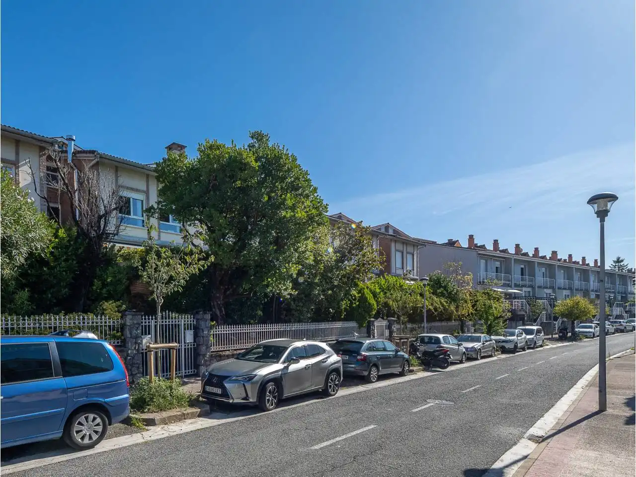 Casa con piscina en venta en Calle Arturo Campión 40, imagen 53