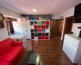 Bedroom of Flat for sale in  Madrid Capital  with Air Conditioner