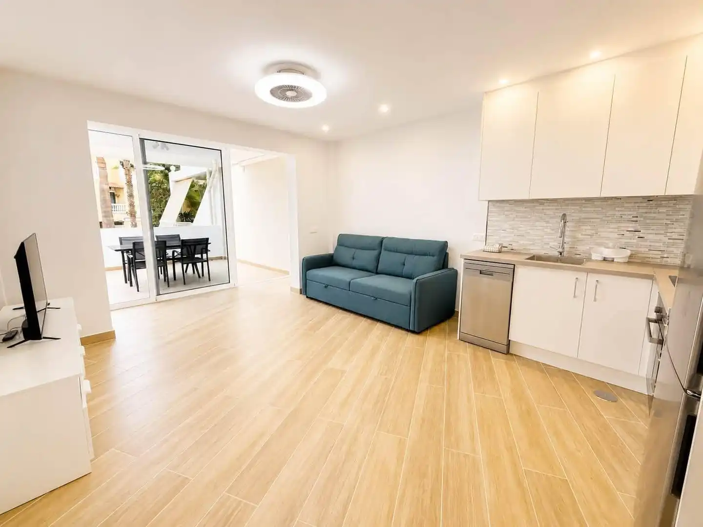Sala de estar de Apartamento de alquiler en Arona con Terraza, Amueblado y Balcón