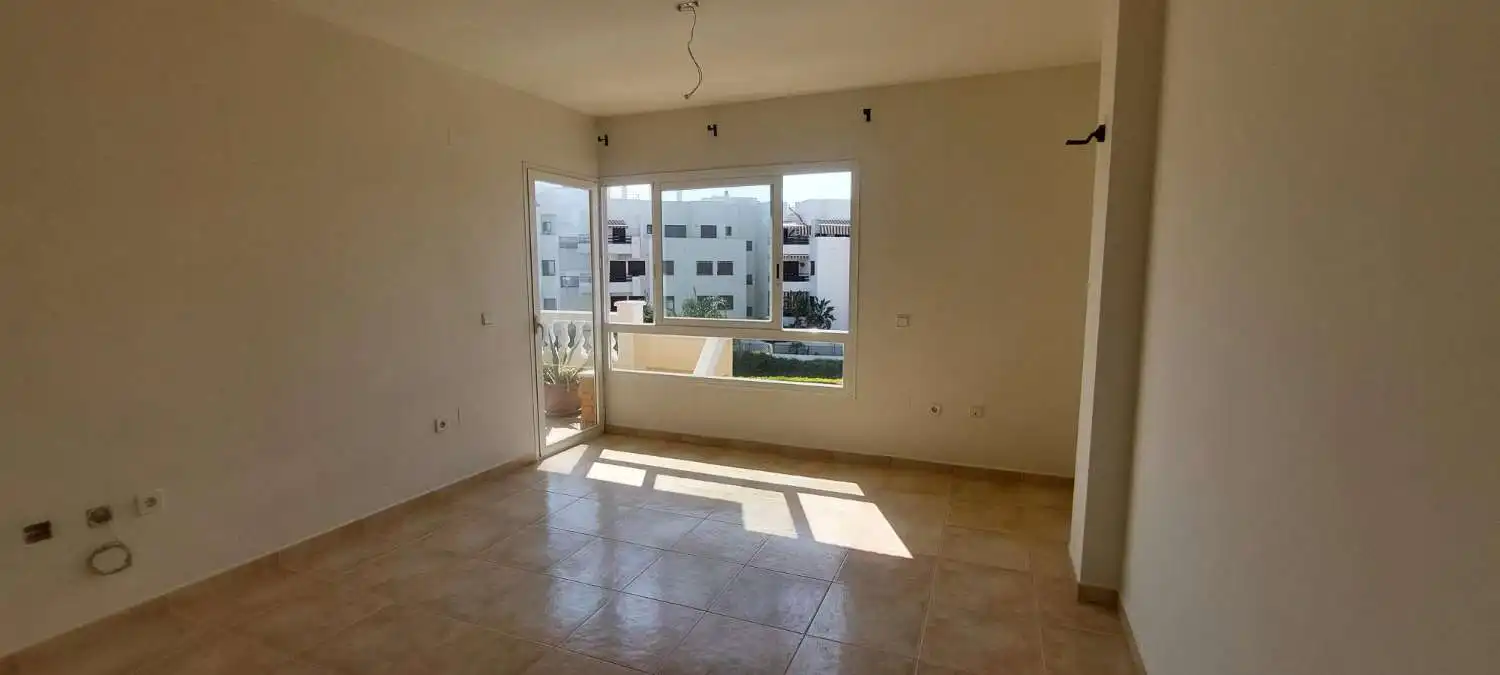 Terrassa de Apartament en venda en Torrox amb Terrassa i Piscina