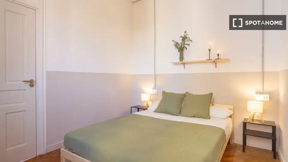 Habitación de Piso para compartir en Barcelona con Aire acondicionado, Calefacción y Amueblado