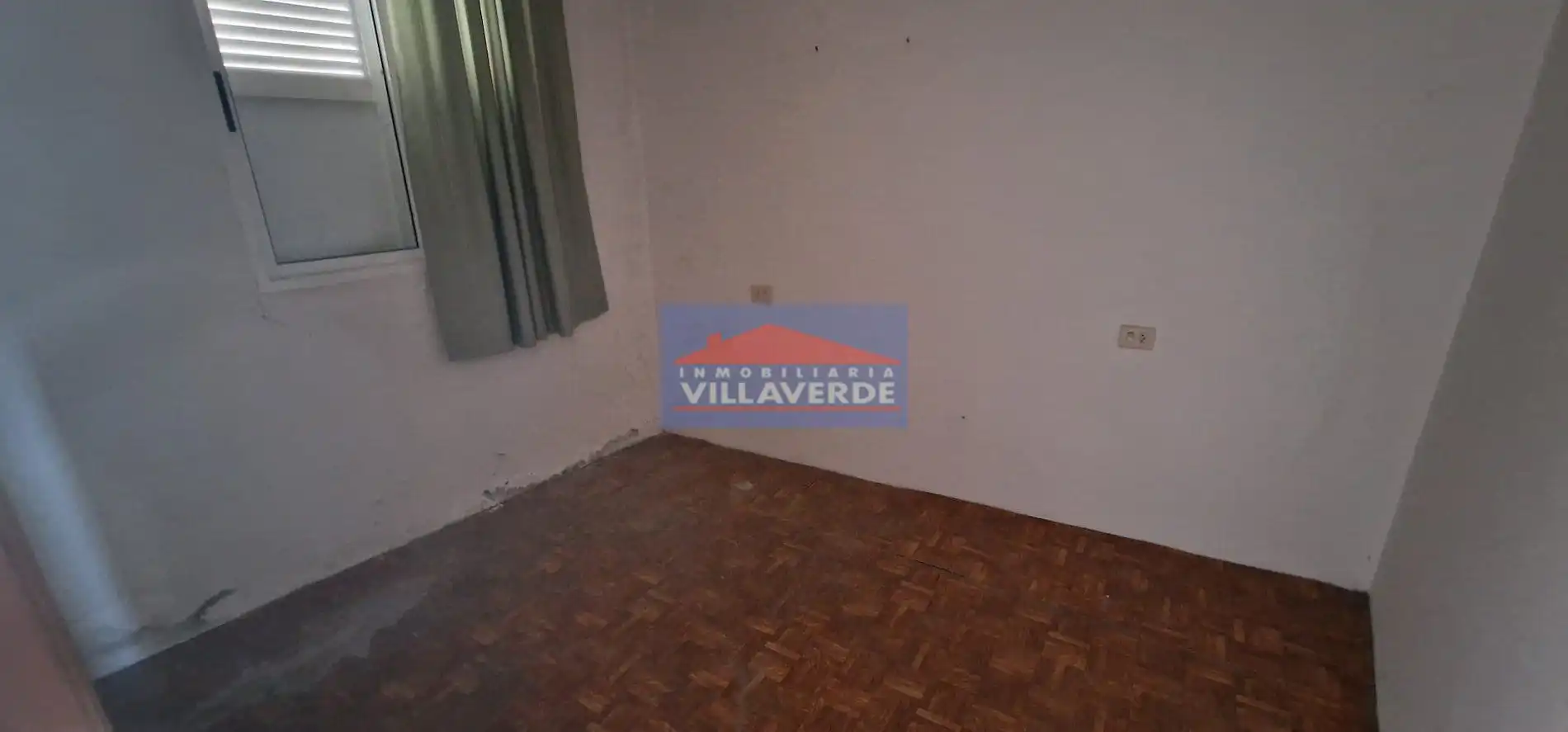 Dormitori de Casa o xalet en venda en Cangas 