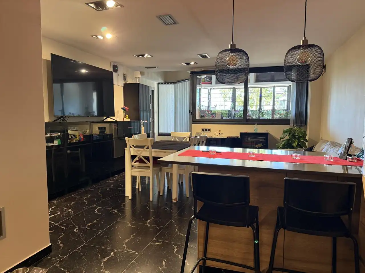 Planta baja en venta en De Can Toda, La Salut