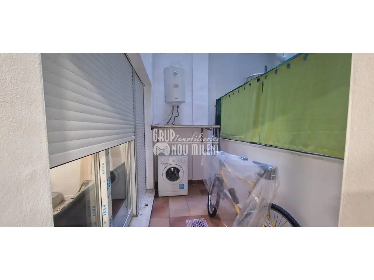 Loft zur Miete in Calle PALLETER, Benetússer