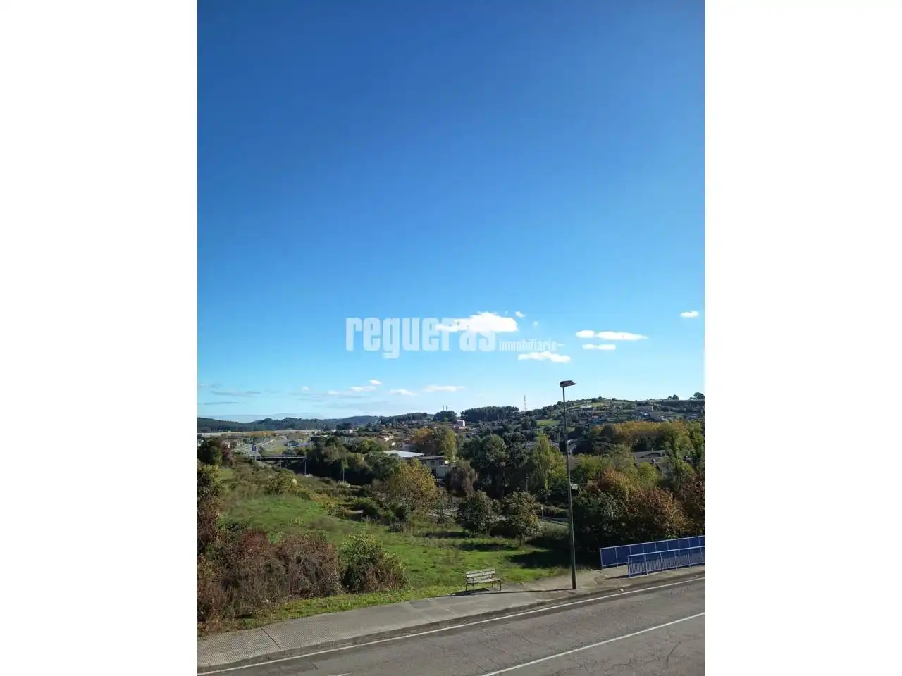 Vista exterior de Piso en venta en Avilés con Calefacción y Amueblado