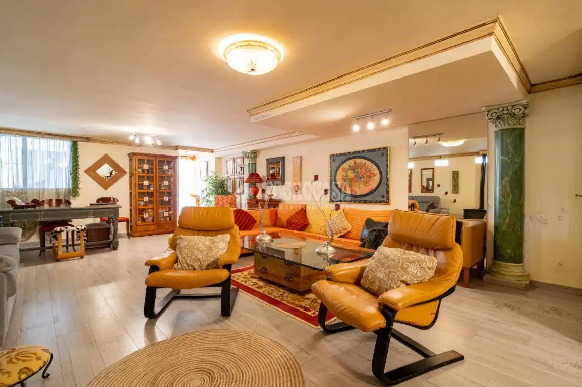 Casa adosada en venta en Padul con Terraza y Piscina comunitaria